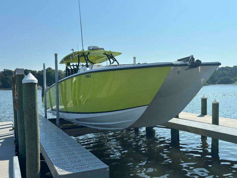Big Sexy 42ft Prowler Yacht For Sale
