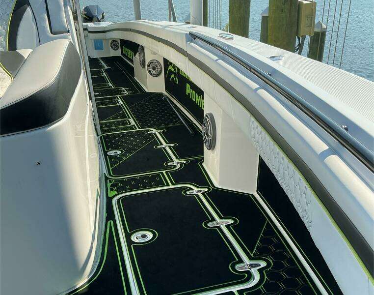 Big Sexy 42ft Prowler Yacht For Sale