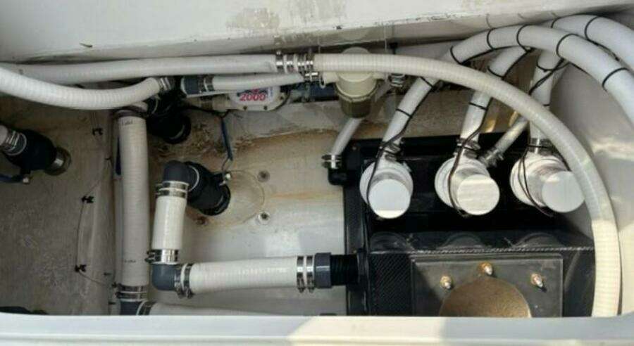 Big Sexy 42ft Prowler Yacht For Sale
