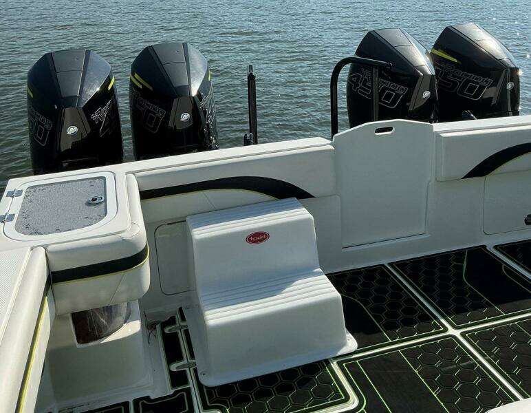 Big Sexy 42ft Prowler Yacht For Sale