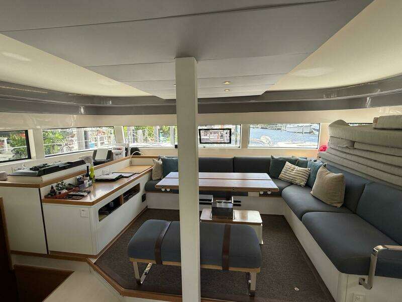 Wine Down 50ft Excess Yacht For Sale
