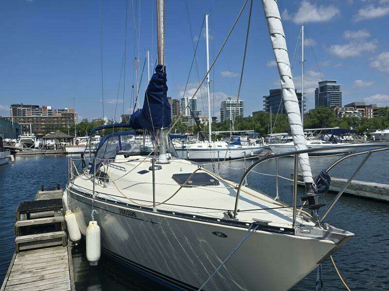 34ft C amp C Yacht For Sale