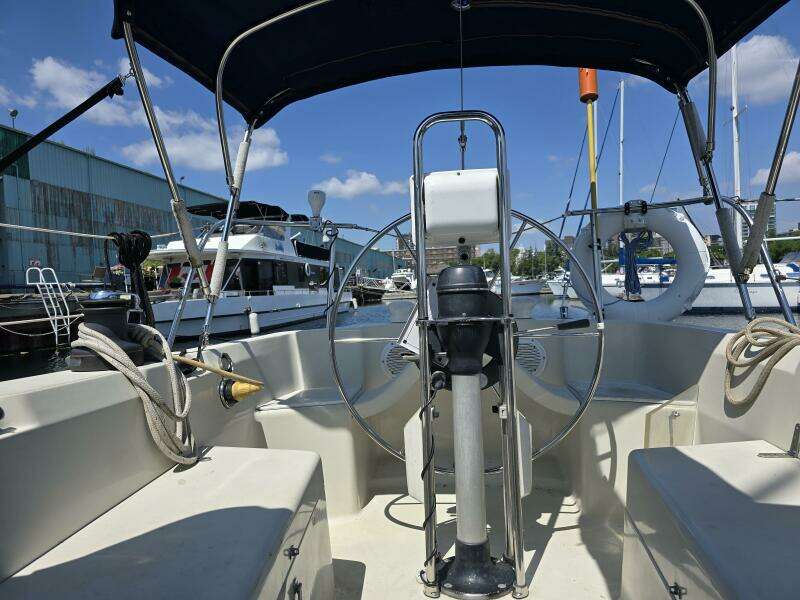 34ft C amp C Yacht For Sale