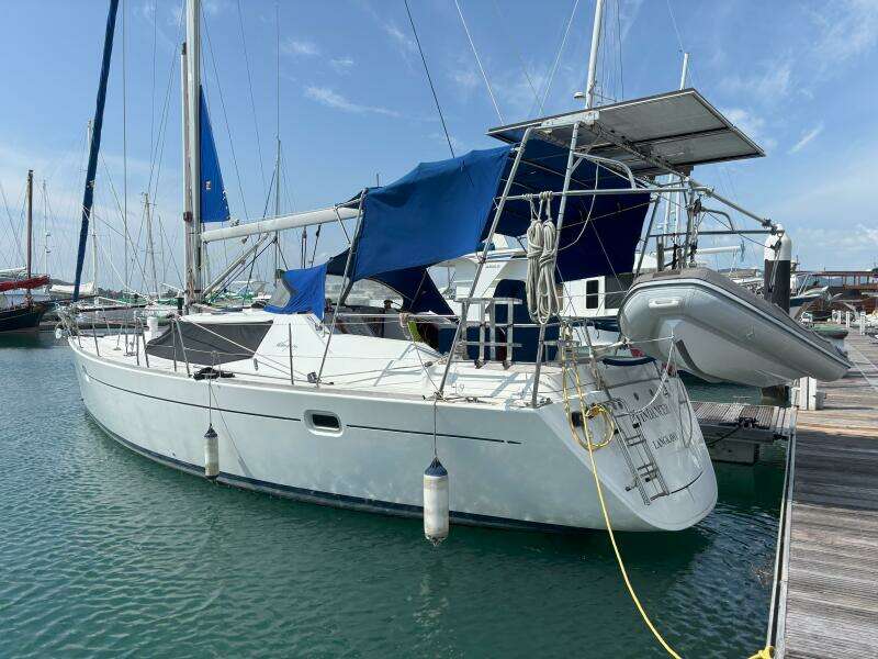 Windancer 41ft Wauquiez Yacht For Sale