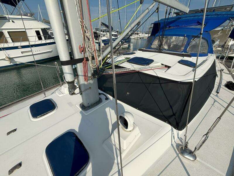 Windancer 41ft Wauquiez Yacht For Sale