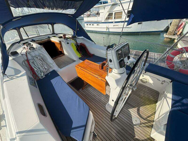 Windancer 41ft Wauquiez Yacht For Sale