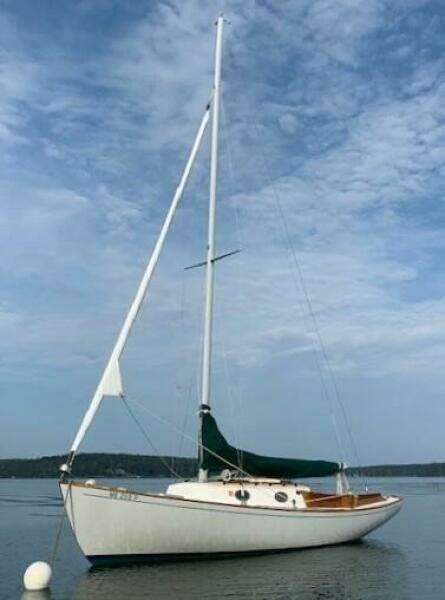 SPIRIT 24ft Bridges Point Yacht For Sale