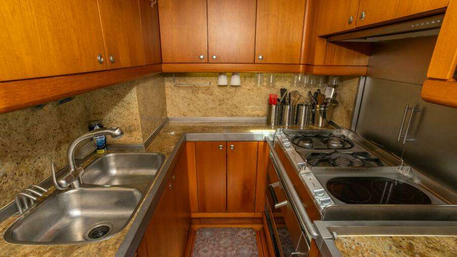RED SKY 100ft Nautor Swan Yacht For Sale