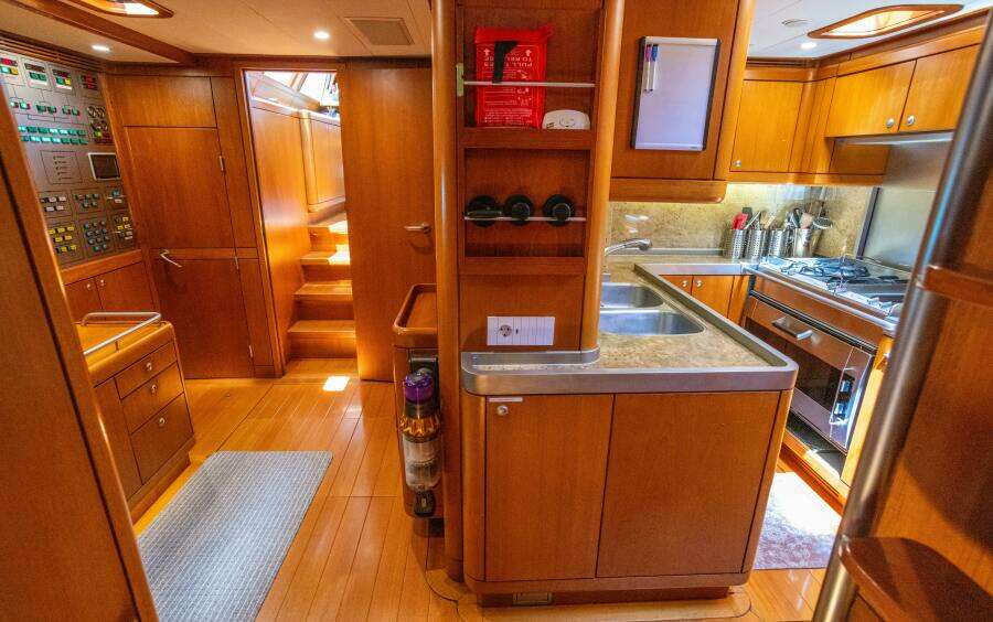 RED SKY 100ft Nautor Swan Yacht For Sale