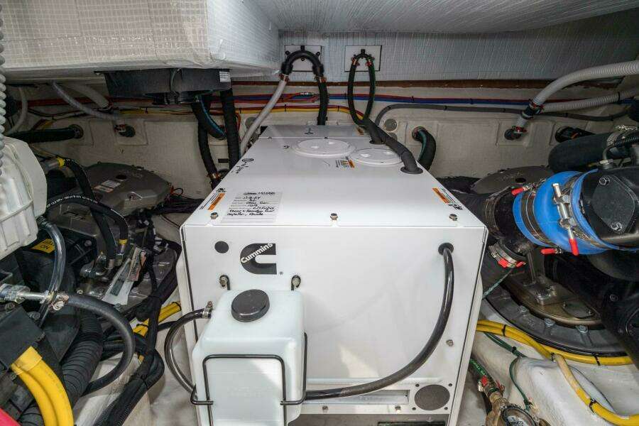 Stars  amp  Stripes 43ft Sabre Yacht For Sale