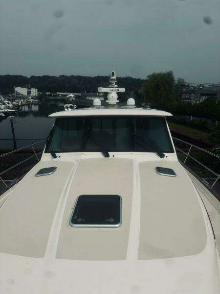 Stars  amp  Stripes 43ft Sabre Yacht For Sale