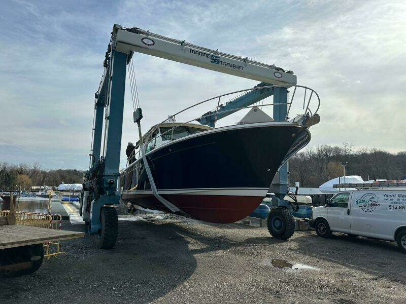 Stars  amp  Stripes 43ft Sabre Yacht For Sale