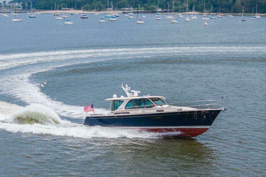 Stars  amp  Stripes 43ft Sabre Yacht For Sale