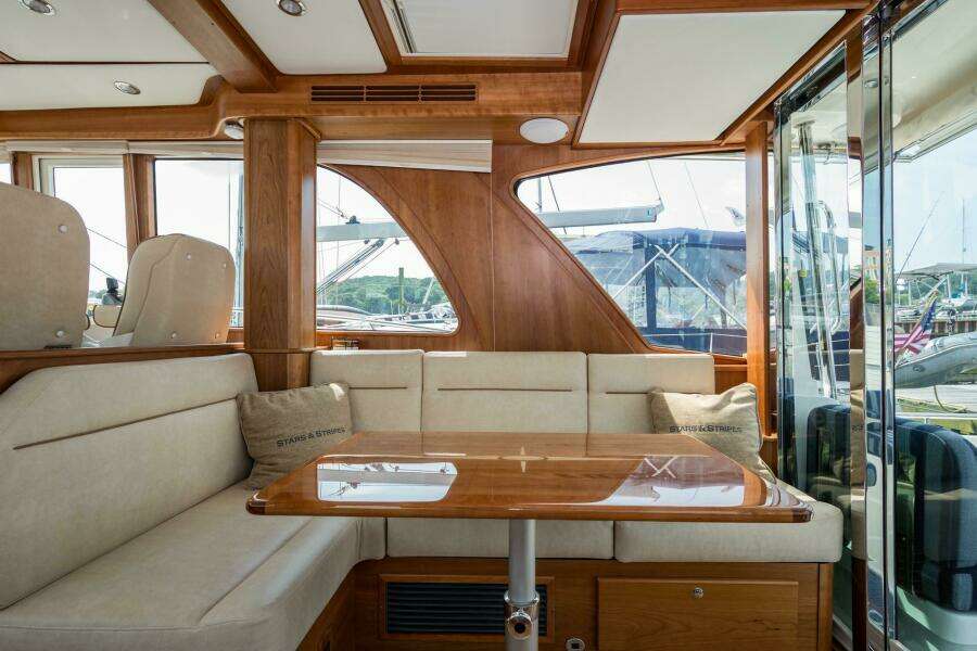 Stars  amp  Stripes 43ft Sabre Yacht For Sale