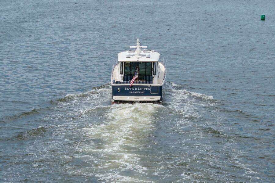 Stars  amp  Stripes 43ft Sabre Yacht For Sale