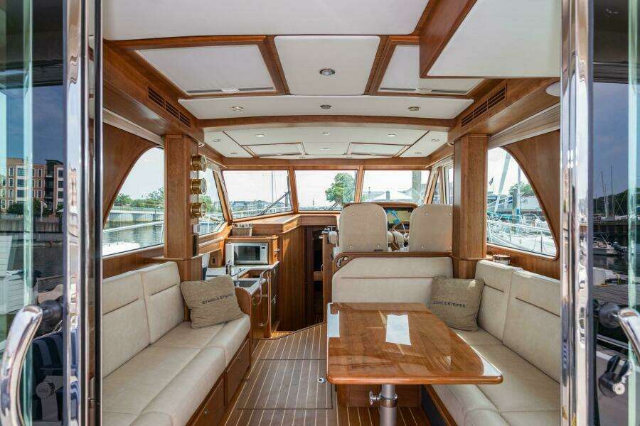 Stars  amp  Stripes 43ft Sabre Yacht For Sale