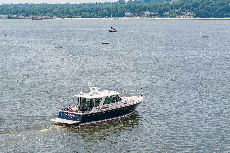 Stars  amp  Stripes 43ft Sabre Yacht For Sale