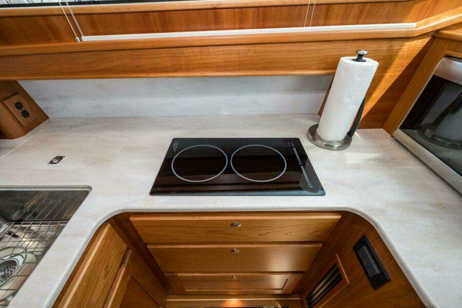 Stars  amp  Stripes 43ft Sabre Yacht For Sale