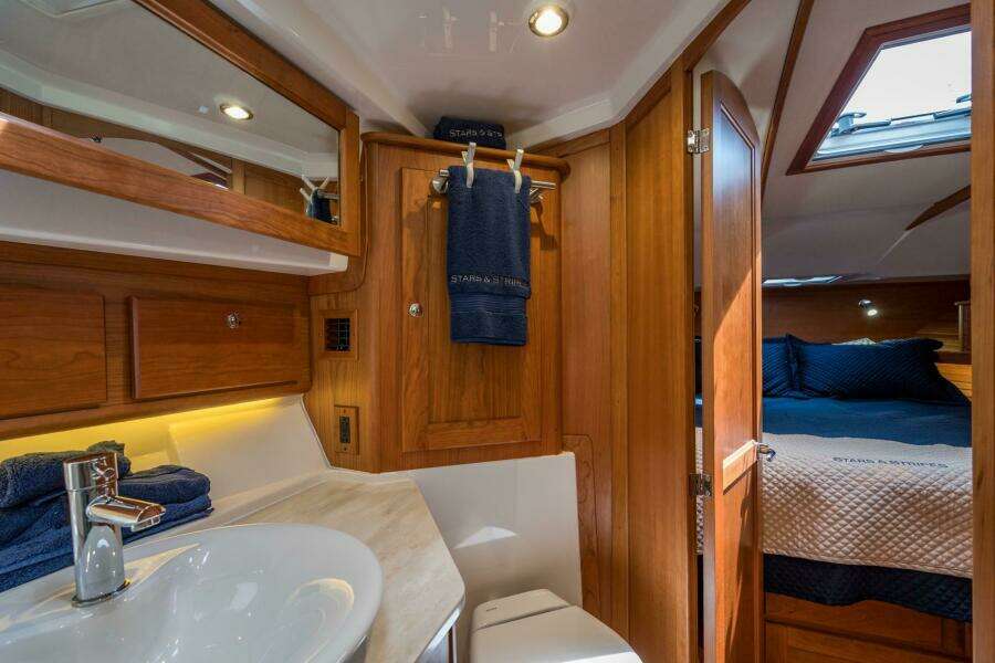 Stars  amp  Stripes 43ft Sabre Yacht For Sale