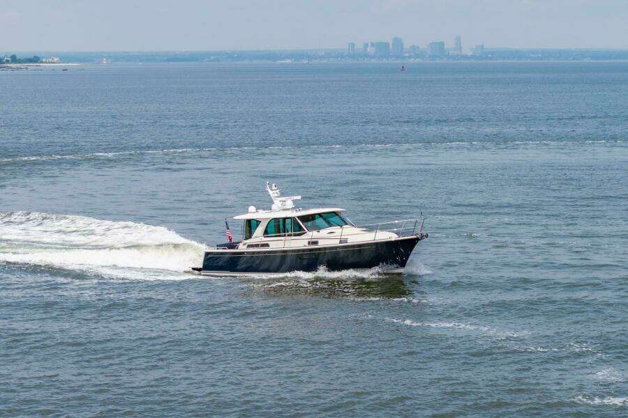 Stars  amp  Stripes 43ft Sabre Yacht For Sale