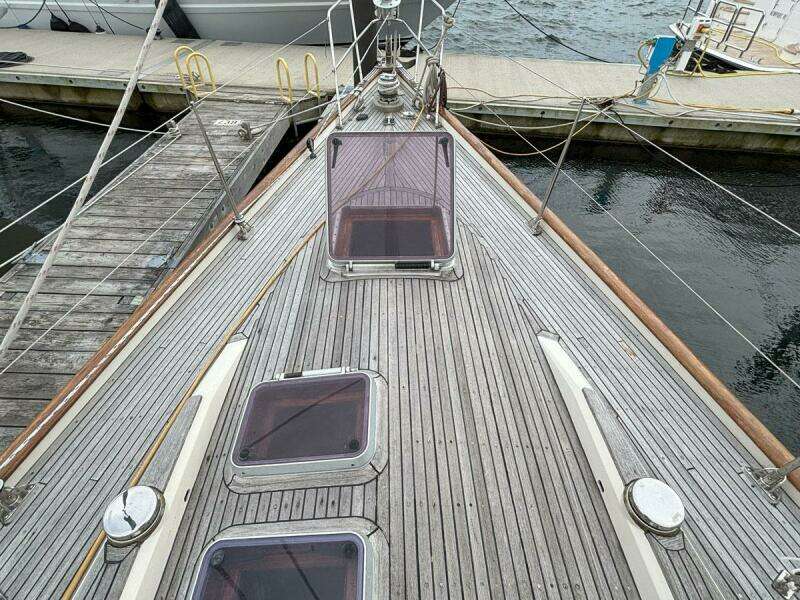 Foredeck Fwd