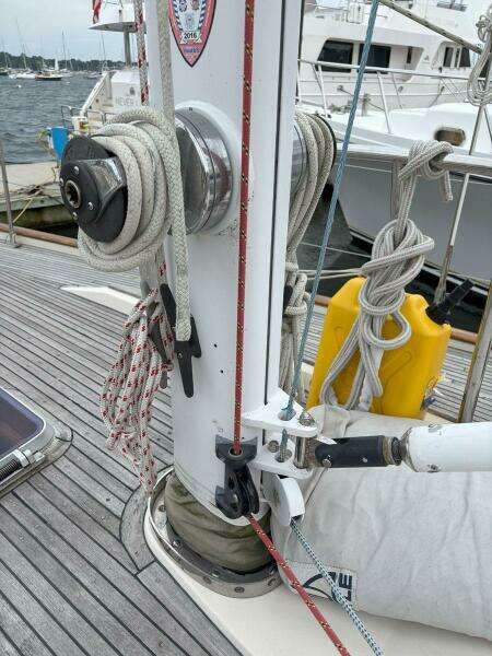 Mast Detail