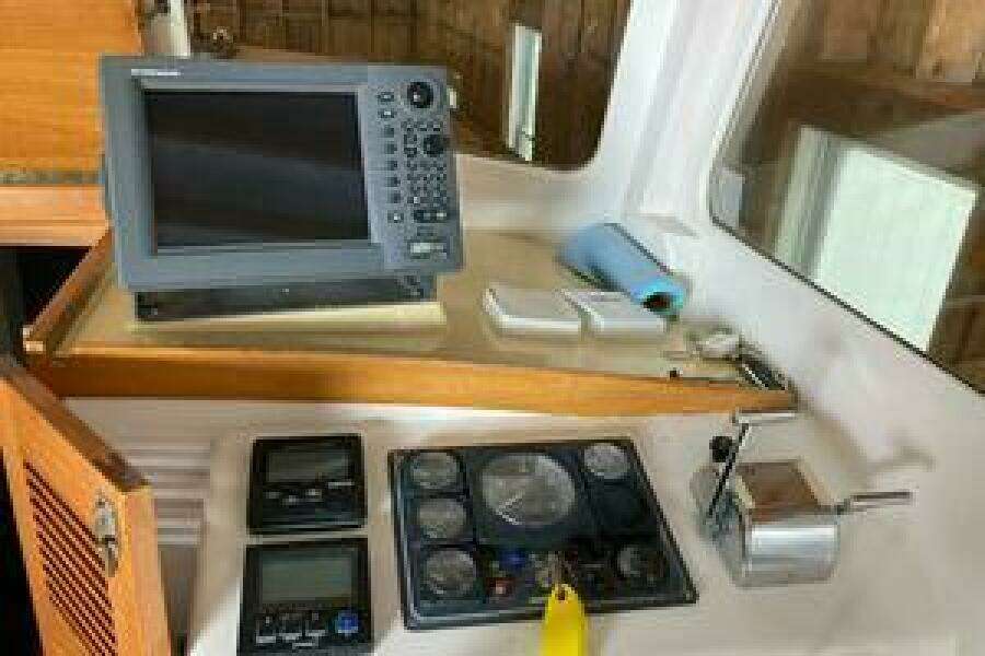 36ft Jarvis Newman Yacht For Sale