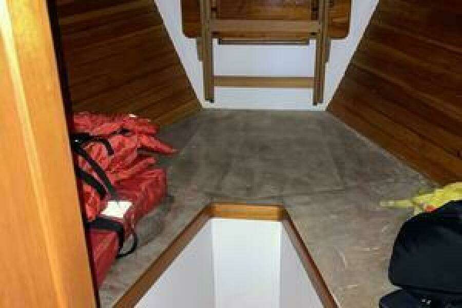36ft Jarvis Newman Yacht For Sale