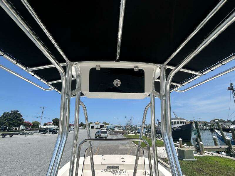 19ft Carolina Skiff Yacht For Sale