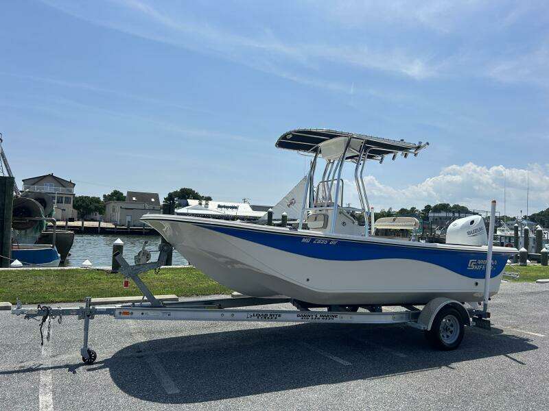 19ft Carolina Skiff Yacht For Sale
