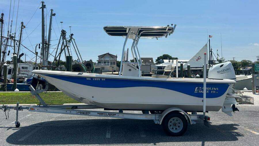 19ft Carolina Skiff Yacht For Sale