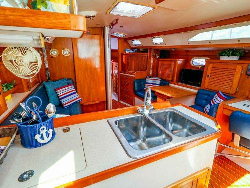 36ft Catalina Yacht For Sale