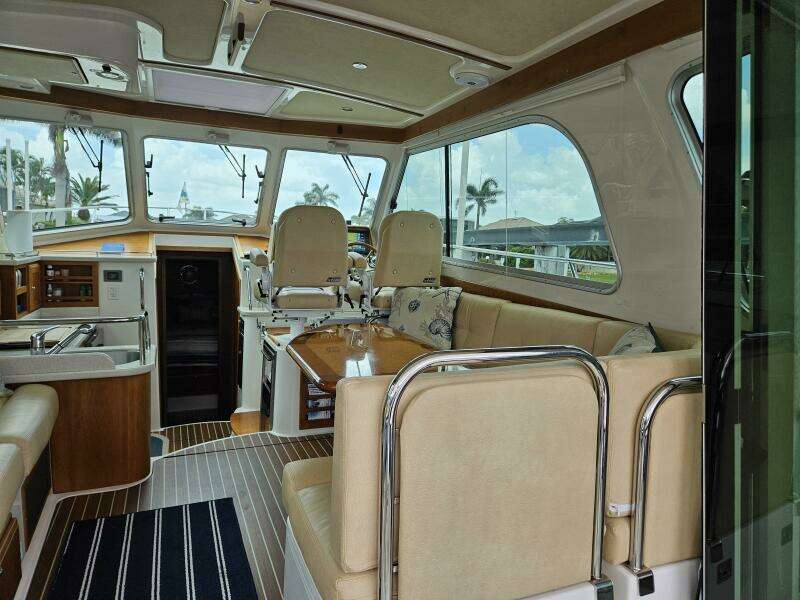 Liberty Call 38ft Back Cove Yacht For Sale