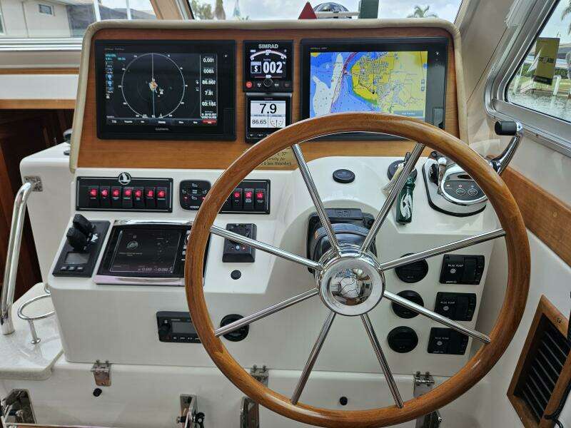 Liberty Call 38ft Back Cove Yacht For Sale