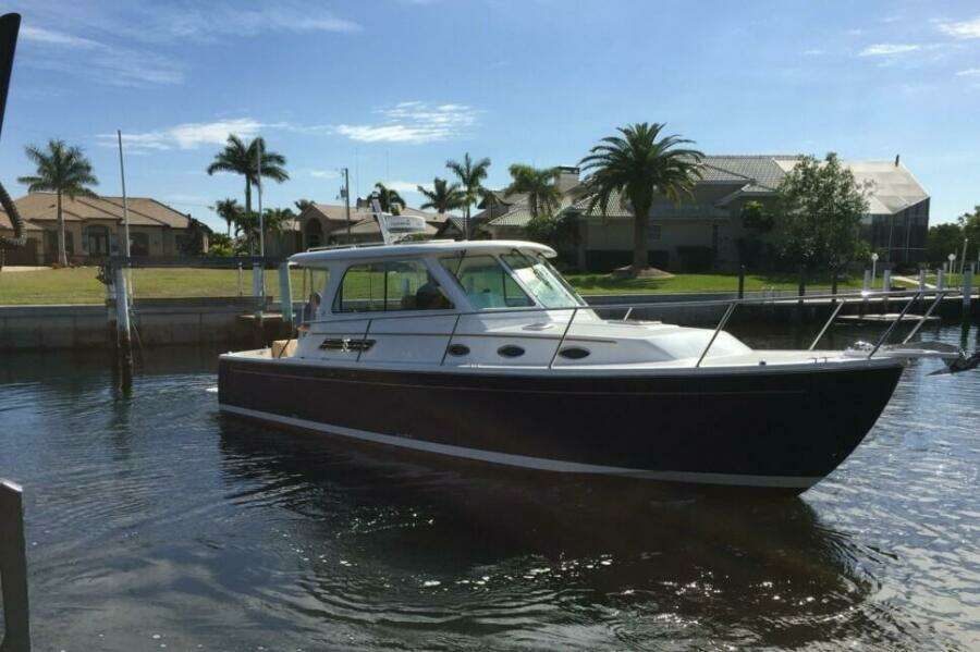 Liberty Call 38ft Back Cove Yacht For Sale