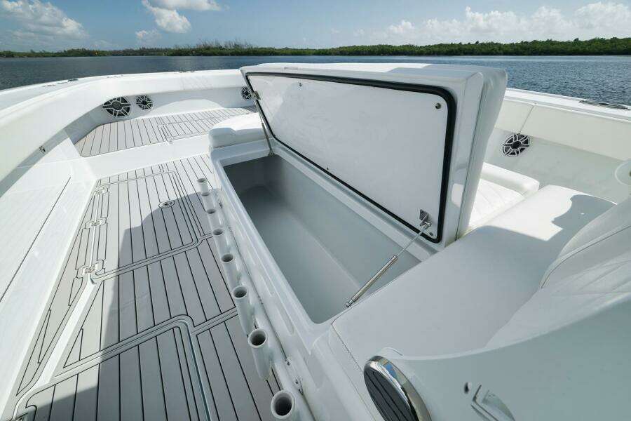 47ft Freeman Yacht For Sale