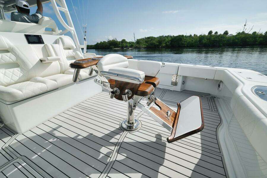47ft Freeman Yacht For Sale