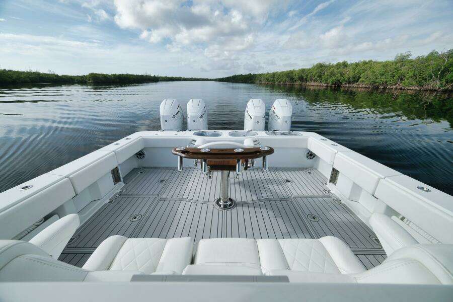 47ft Freeman Yacht For Sale
