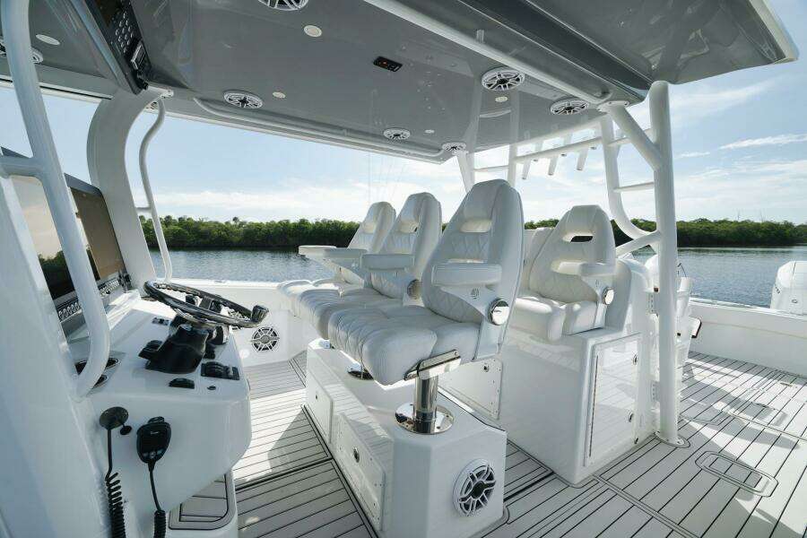 47ft Freeman Yacht For Sale