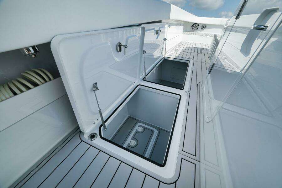47ft Freeman Yacht For Sale