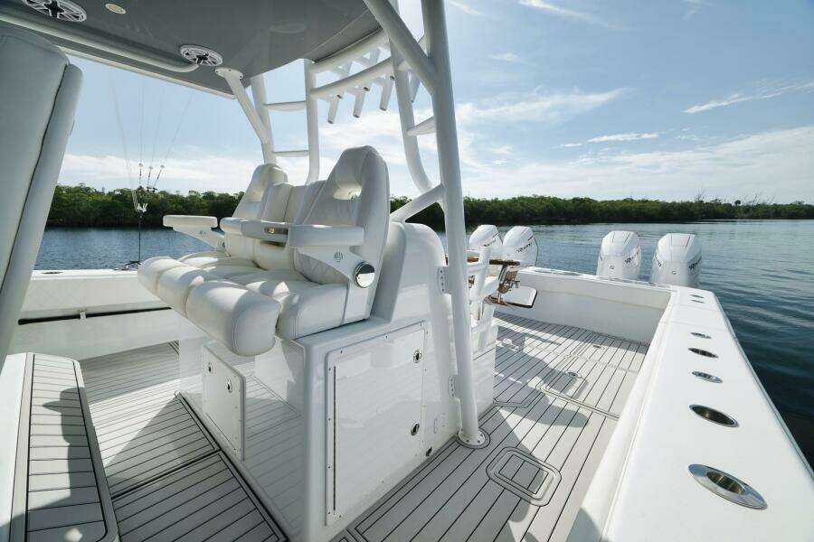 47ft Freeman Yacht For Sale