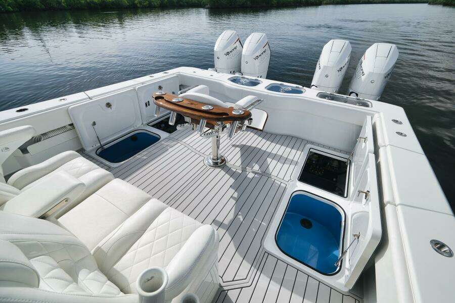 47ft Freeman Yacht For Sale