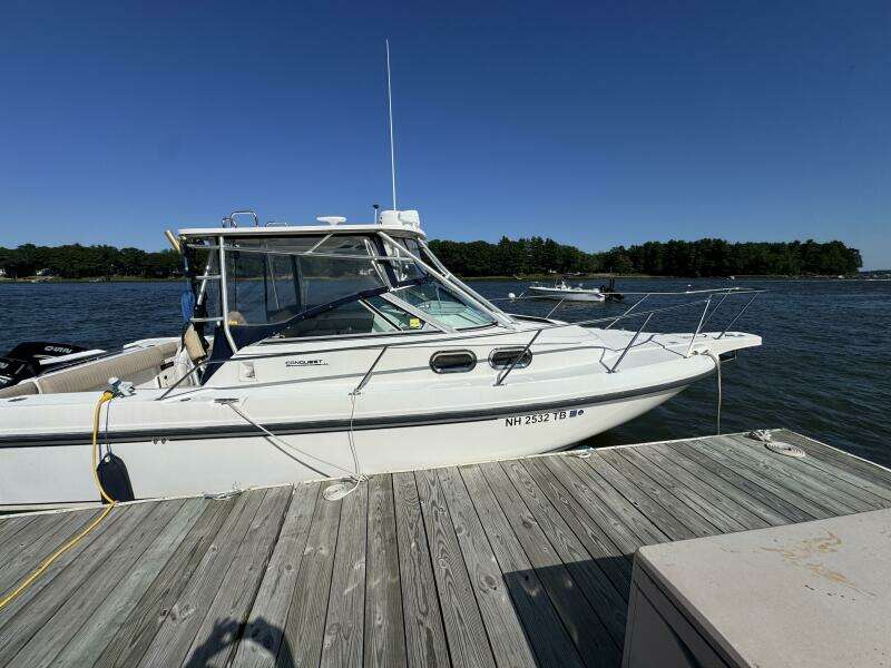 28ft Boston Whaler Yacht For Sale