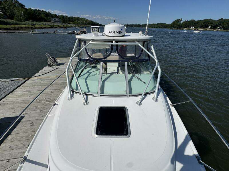 28ft Boston Whaler Yacht For Sale