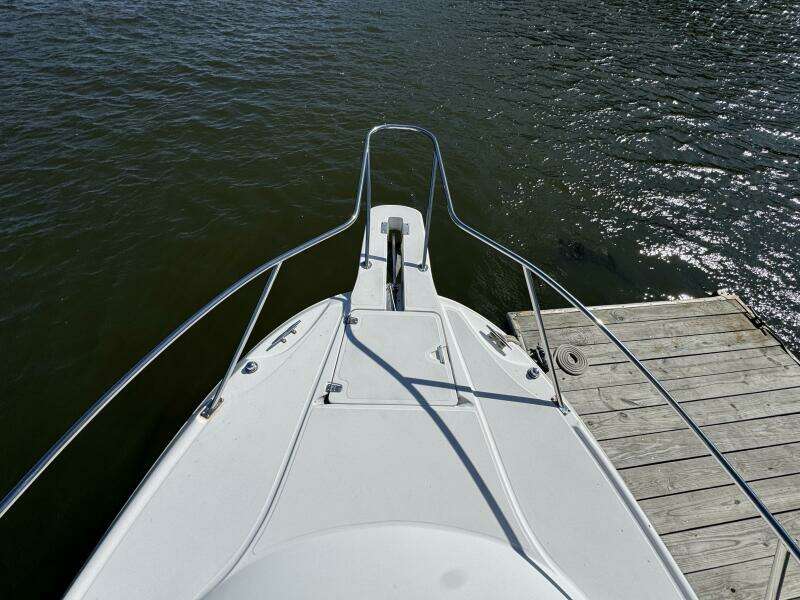 28ft Boston Whaler Yacht For Sale