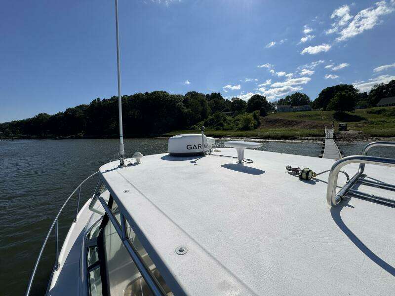 28ft Boston Whaler Yacht For Sale
