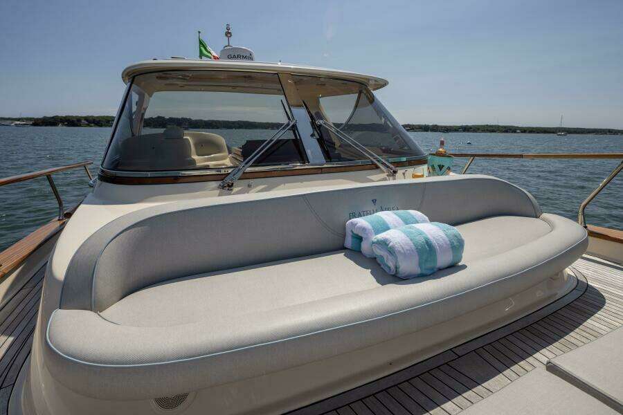 32ft Fratelli Aprea Yacht For Sale