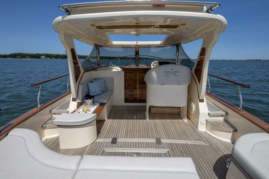 2022 Fratelli Aprea Sorrento 32 Hard Top