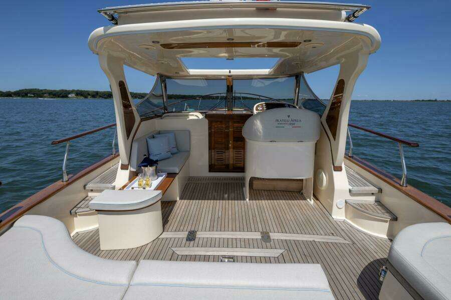 32ft Fratelli Aprea Yacht For Sale