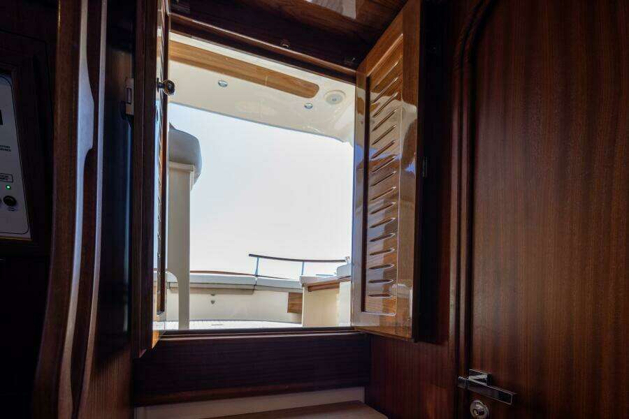 32ft Fratelli Aprea Yacht For Sale